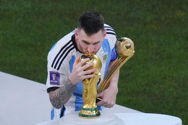 world cup presentation kiss